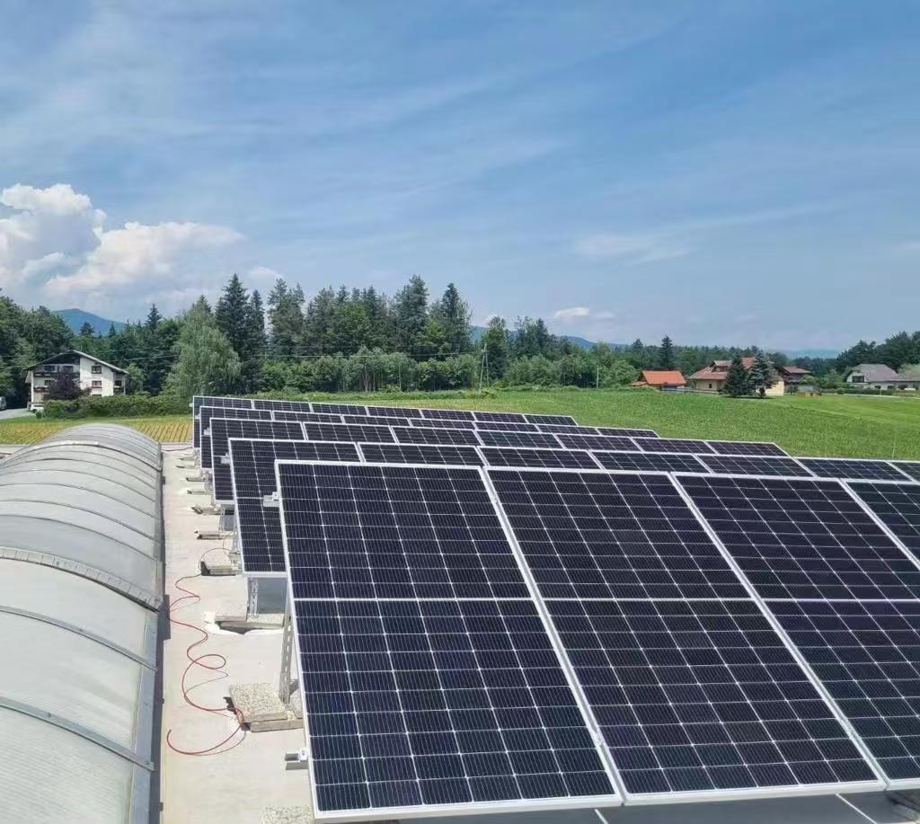 C&I Solar Field