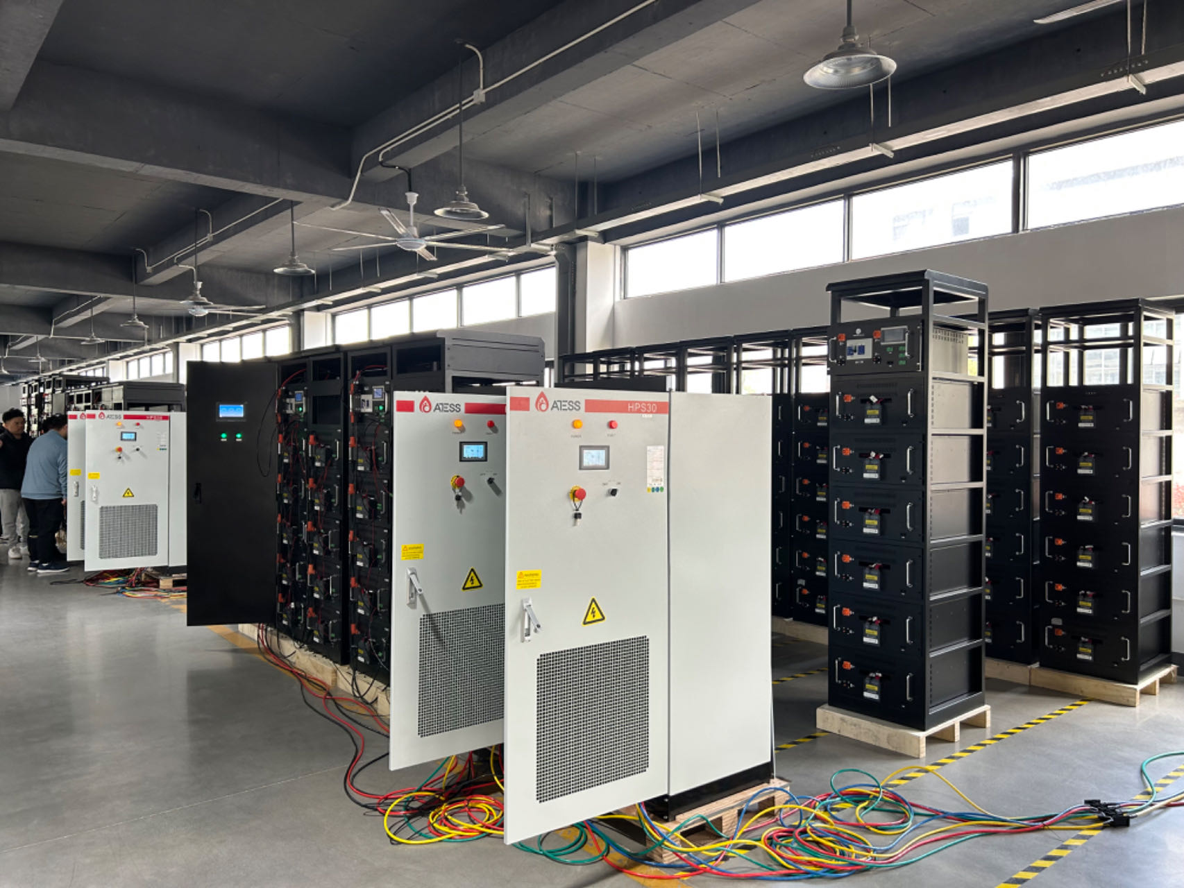 Commercial On Off Grid Solar Energy Power System Battery Cabinet 70kw 80kw 125kw 200kw 250kw 300kw 350kw 600kw 700kw - Buy Product on Alibaba.com