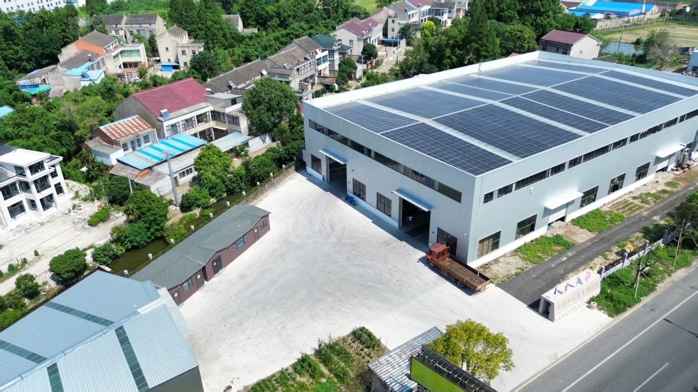 Commercial On Off Grid Solar Energy Power System Battery Cabinet 70kw 80kw 125kw 200kw 250kw 300kw 350kw 600kw 700kw - Buy Product on Alibaba.com